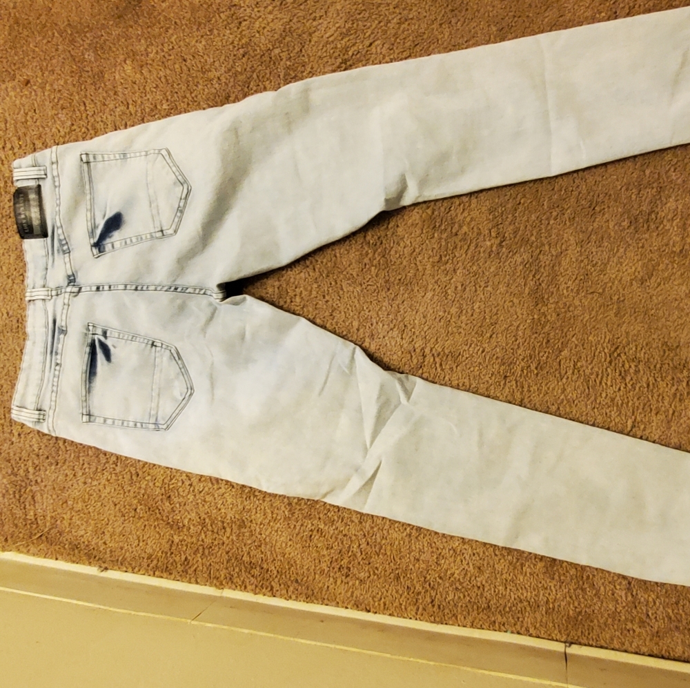 Jeans - Picture 2 of 2